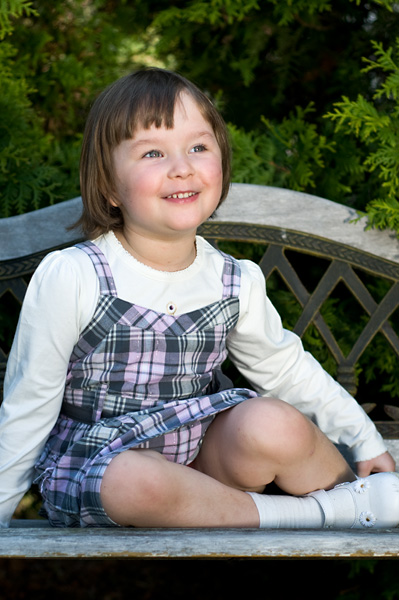 Rianna 42 600px.jpg - Rianna